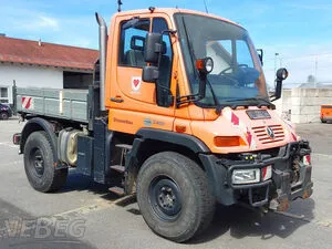 Тягач Unimog 405/10 U 300