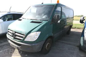 Грузовик Mercedes 313 CDI Sprinter фургон