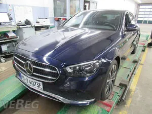 Легковой автомобиль Mercedes E 300 de Avantgarde Plug-in-Hybrid