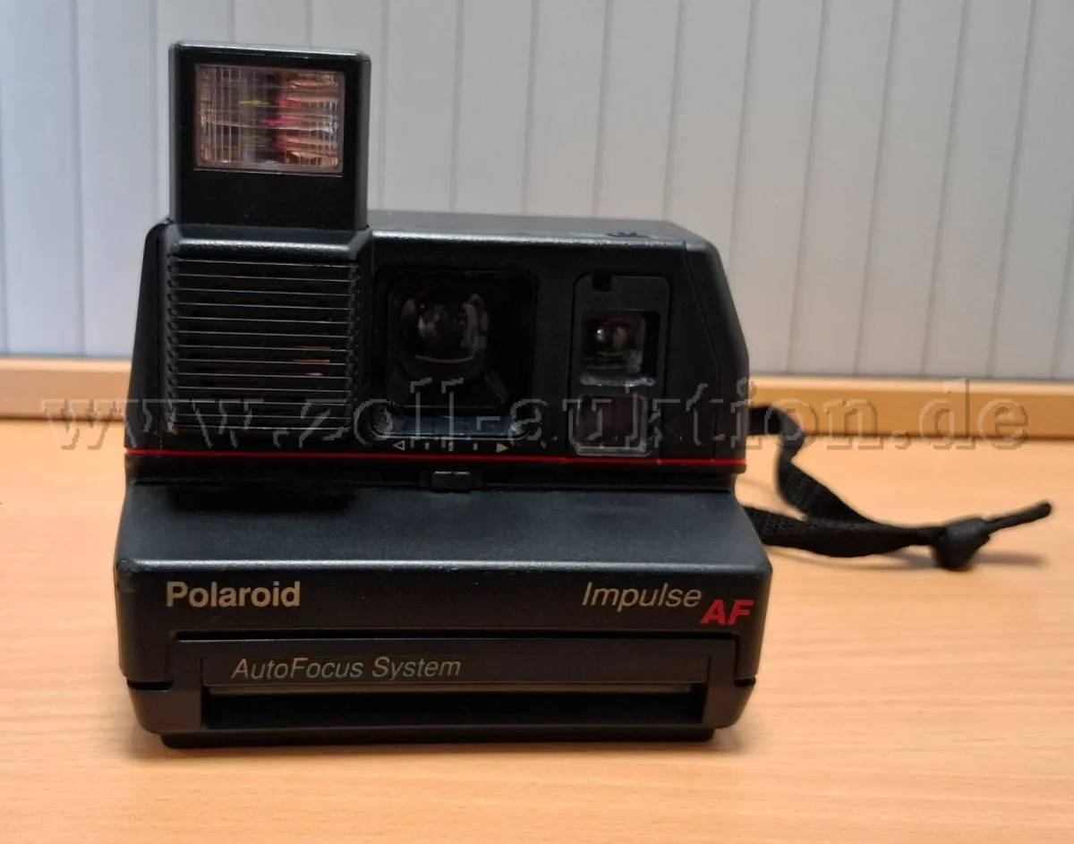1 appareil photo Polaroid AutoFocus System