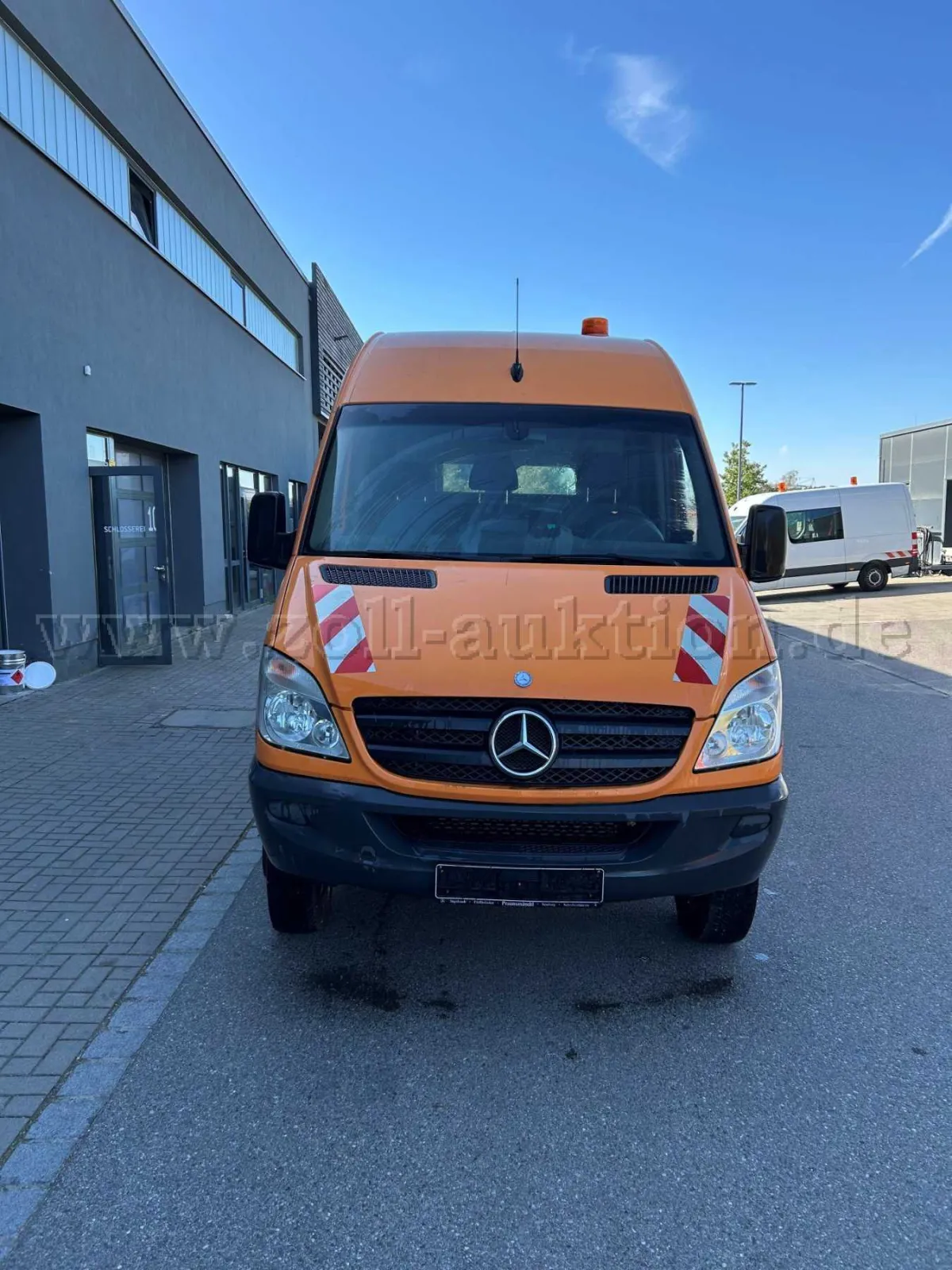 1 Mercedes-Benz Sprinter 516 CDI 4x4 - 2,1 l dieselmotor met 4x4