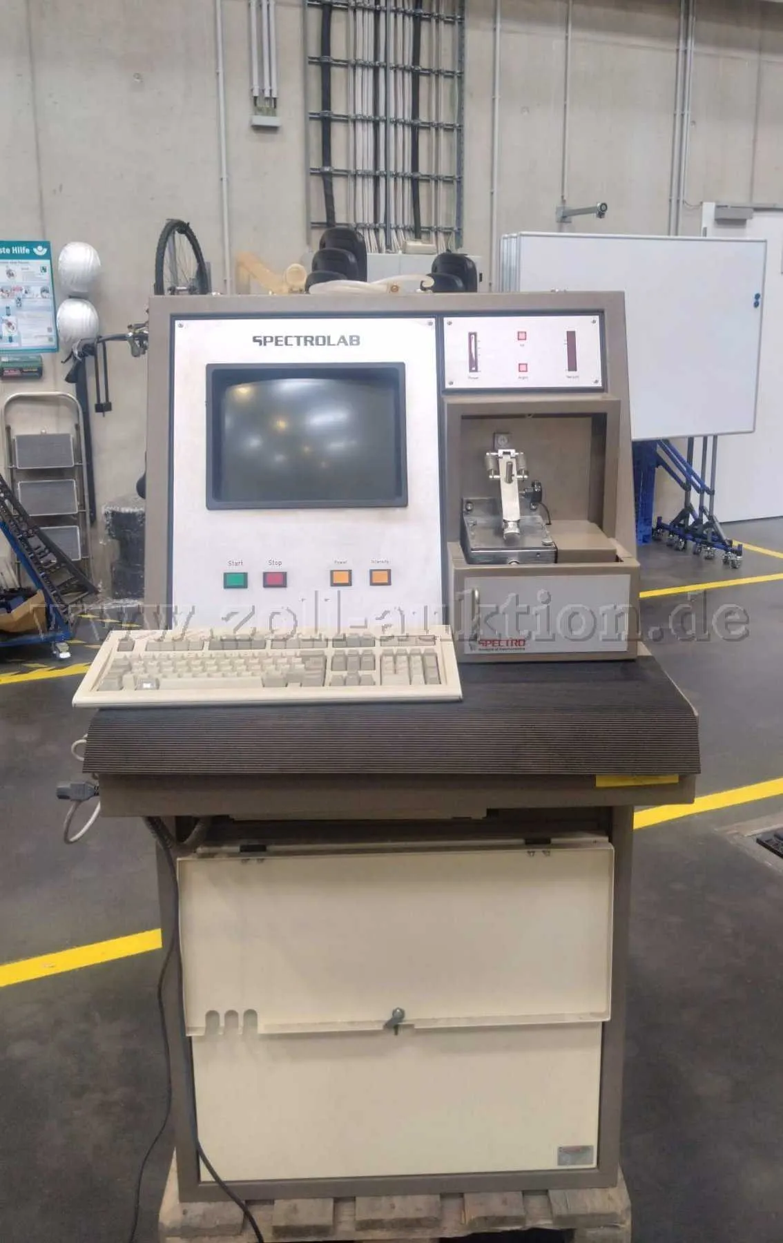1 spectrographe Spectro Analytical Instruments Spectrolab LAV 05, défectueux