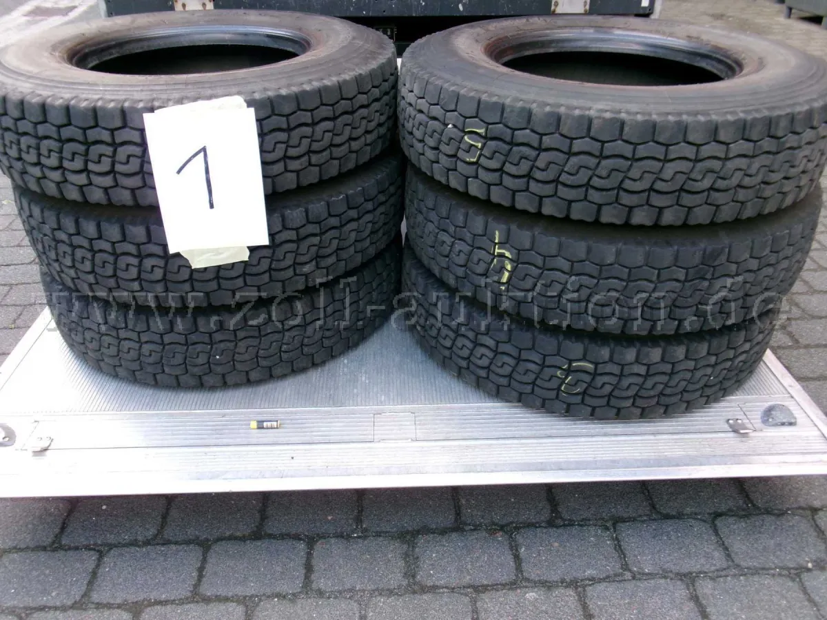 1 sada pneumatik 6 kusů Bridgestone v 11R 22.5 - typ MLX 716