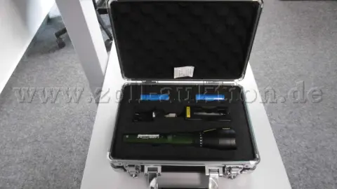 1 laser à main pour effarouchement des oiseaux Purivox LaserOp 3.0
