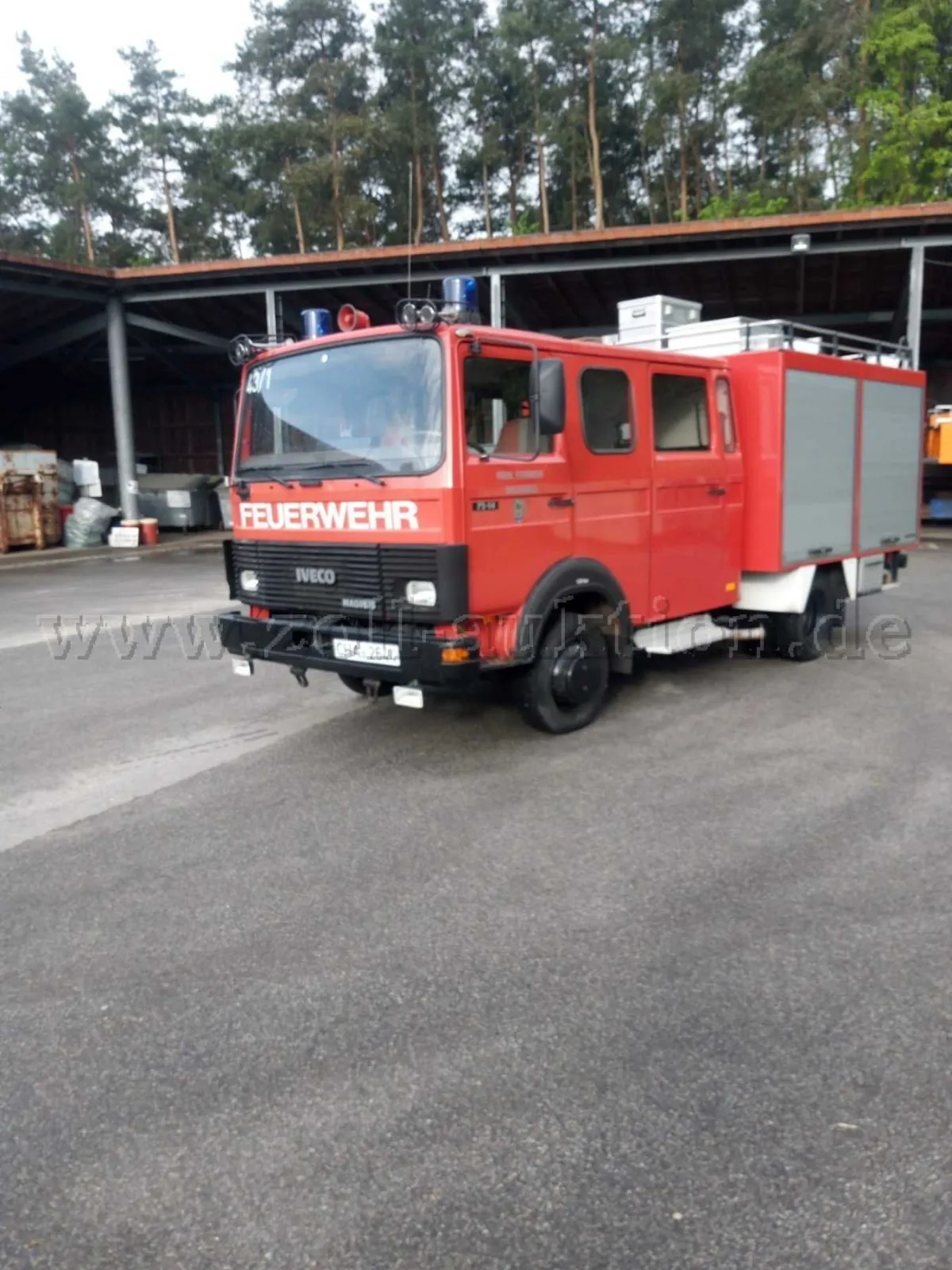 1 пожарный автомобиль IVECO Magirus