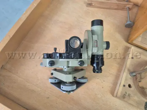 1 Abloter CARL ZEISS JENA