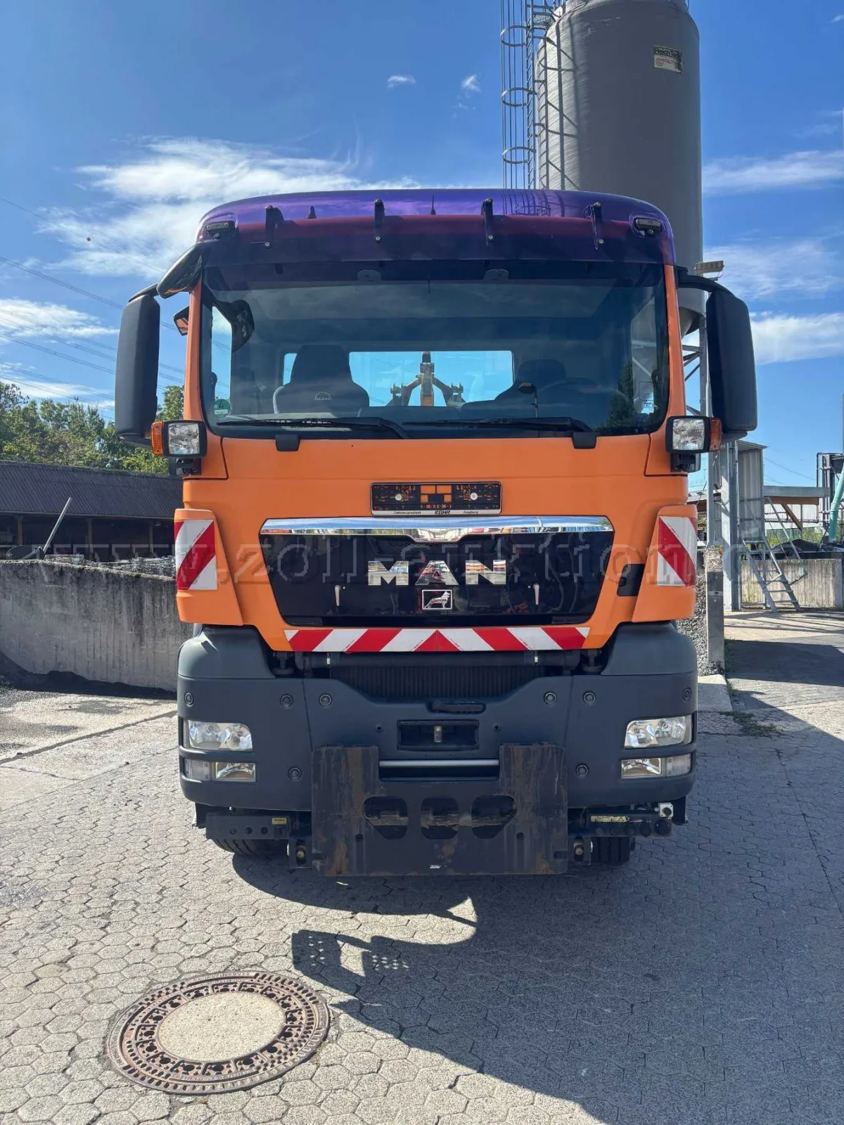 1 MAN TGS 28.320 6x4 BL Abrollkipper