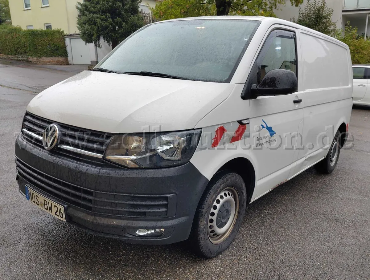 1 VW Transporter TDi 4motion niejezdny