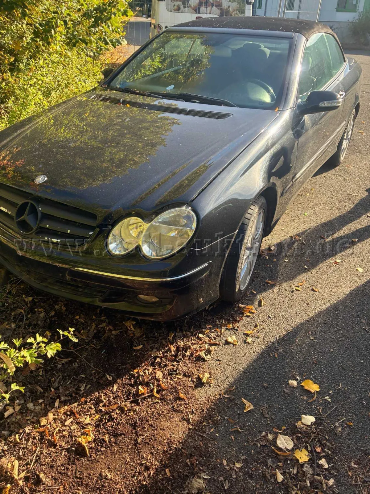 1 DAIMLERCHRYSLER (D)-CLK 320 CDI