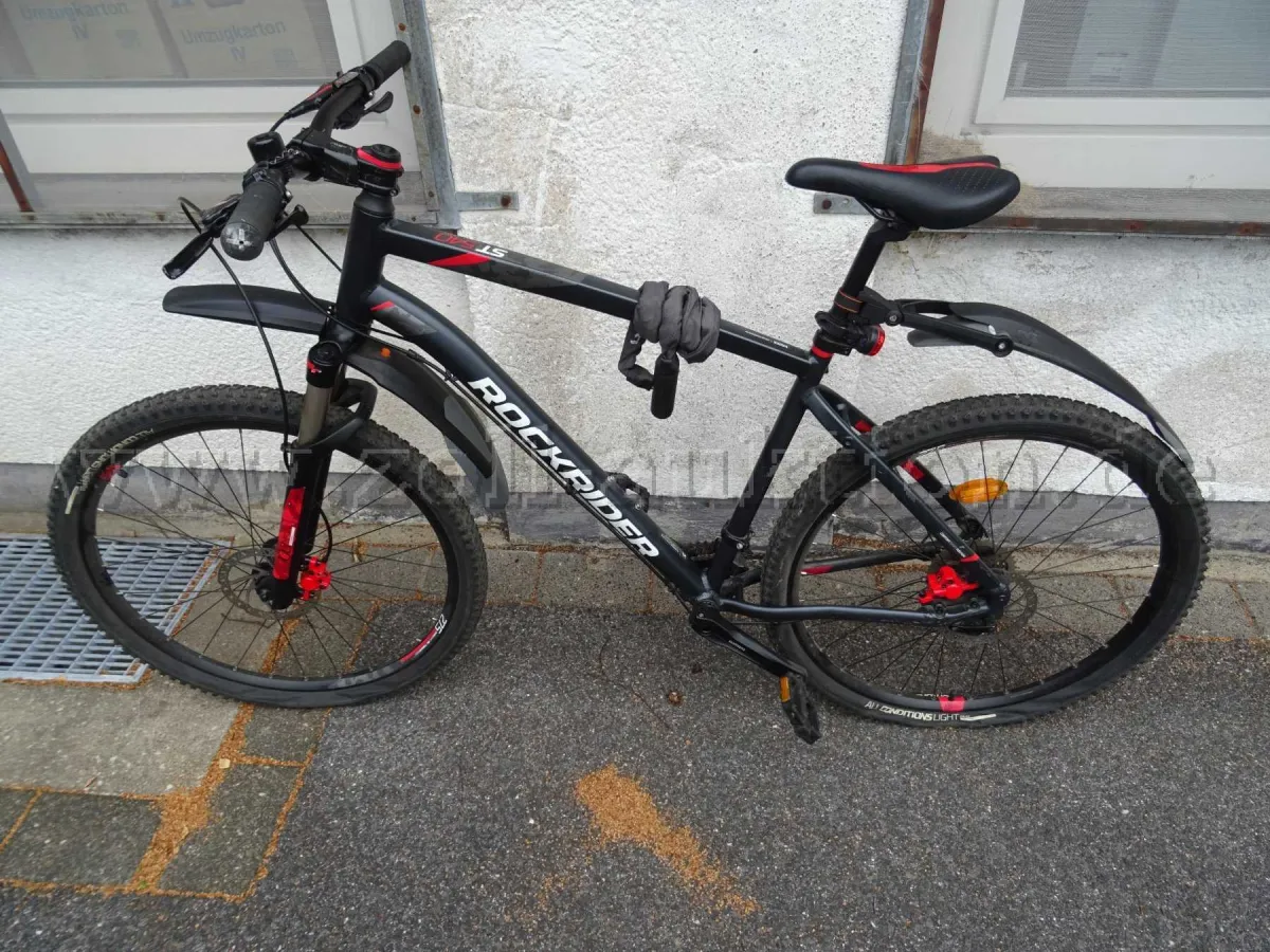 1 VTT 27,5 pouces, Rockrider ST 540, noir