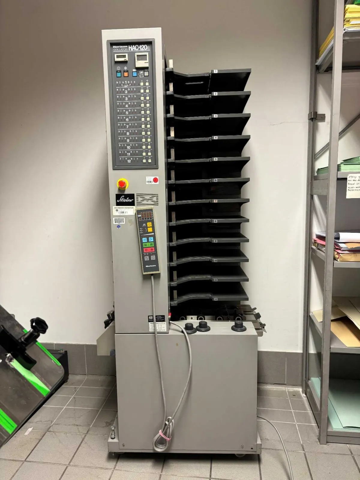 1 Horizon HAC-120A Collator