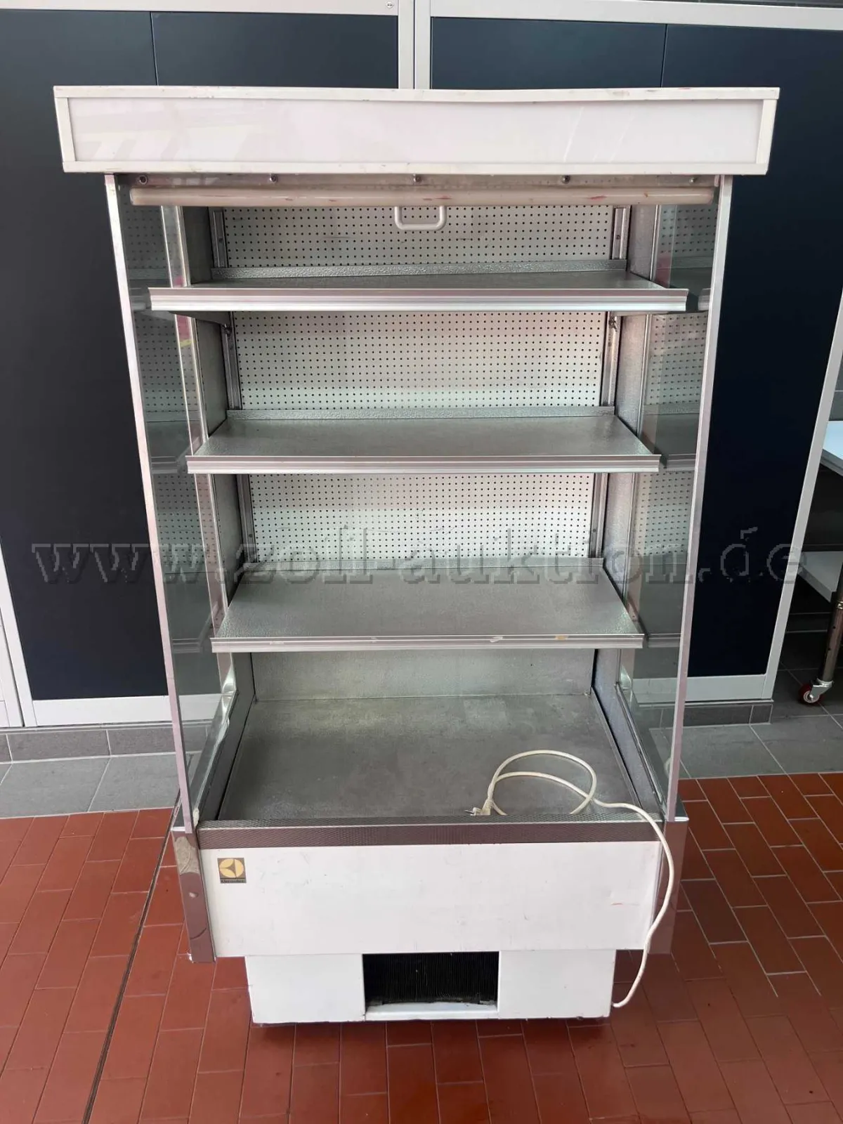 1 vitrine réfrigérée - Electrolux FKÖ 290