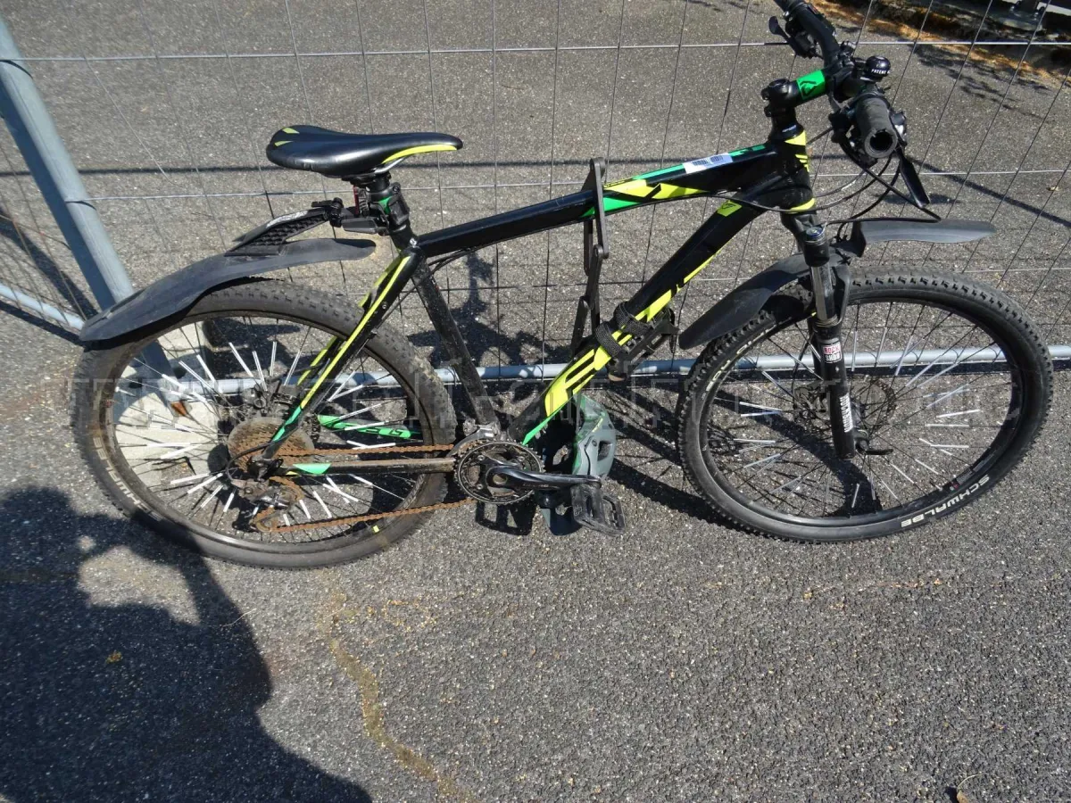 1 VTT 28 pouces, Felt Nine 70, noir