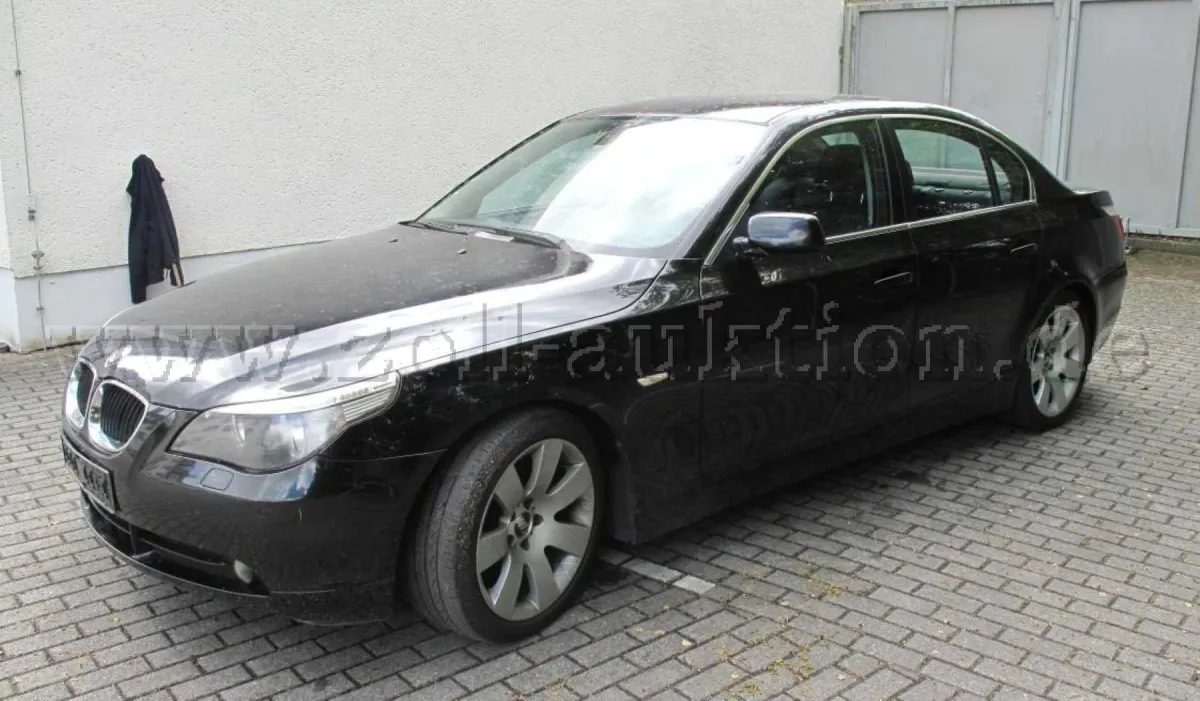 1 BMW 520 L