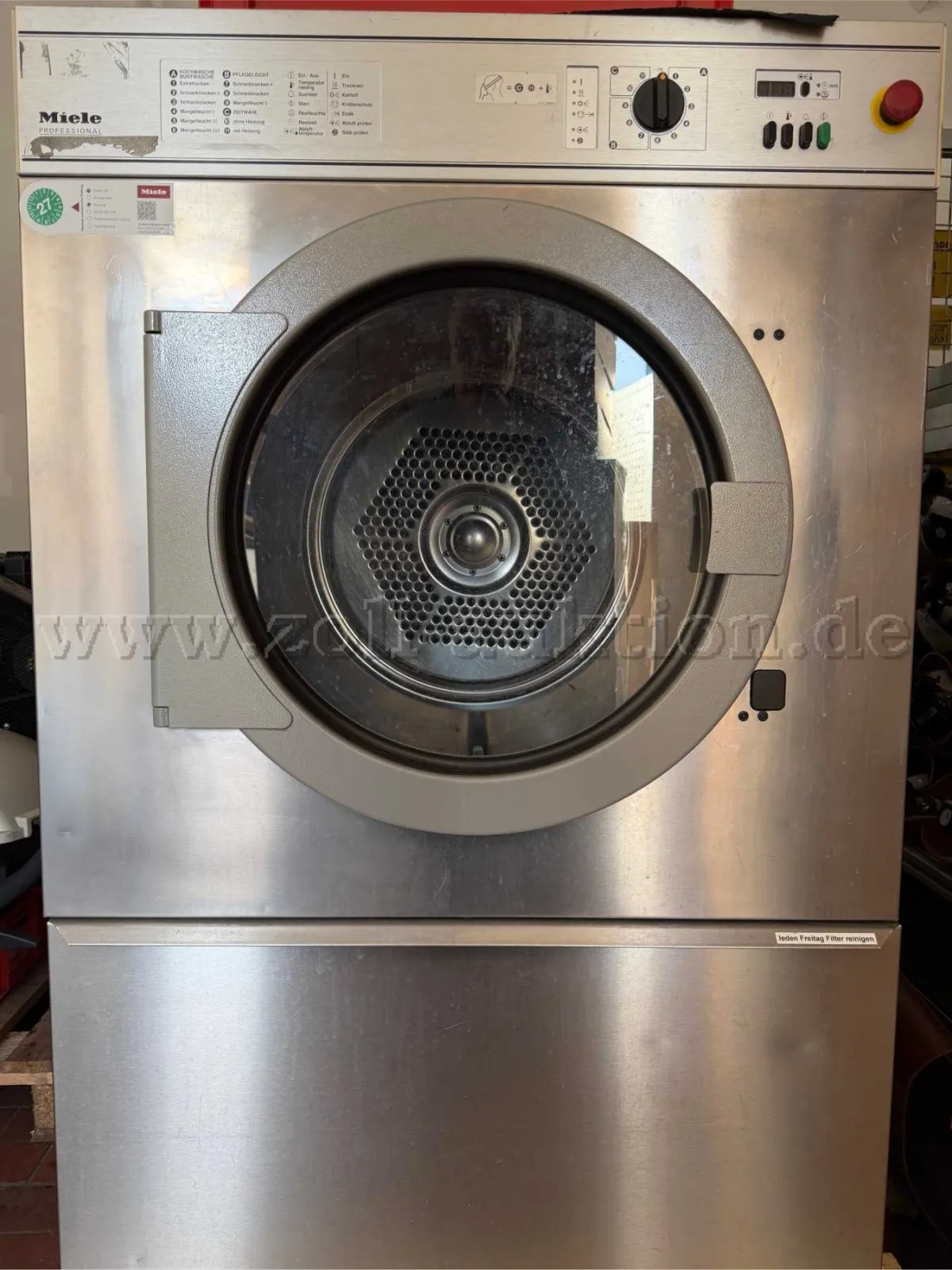 1 Suszarka Miele T 6351 NI EL