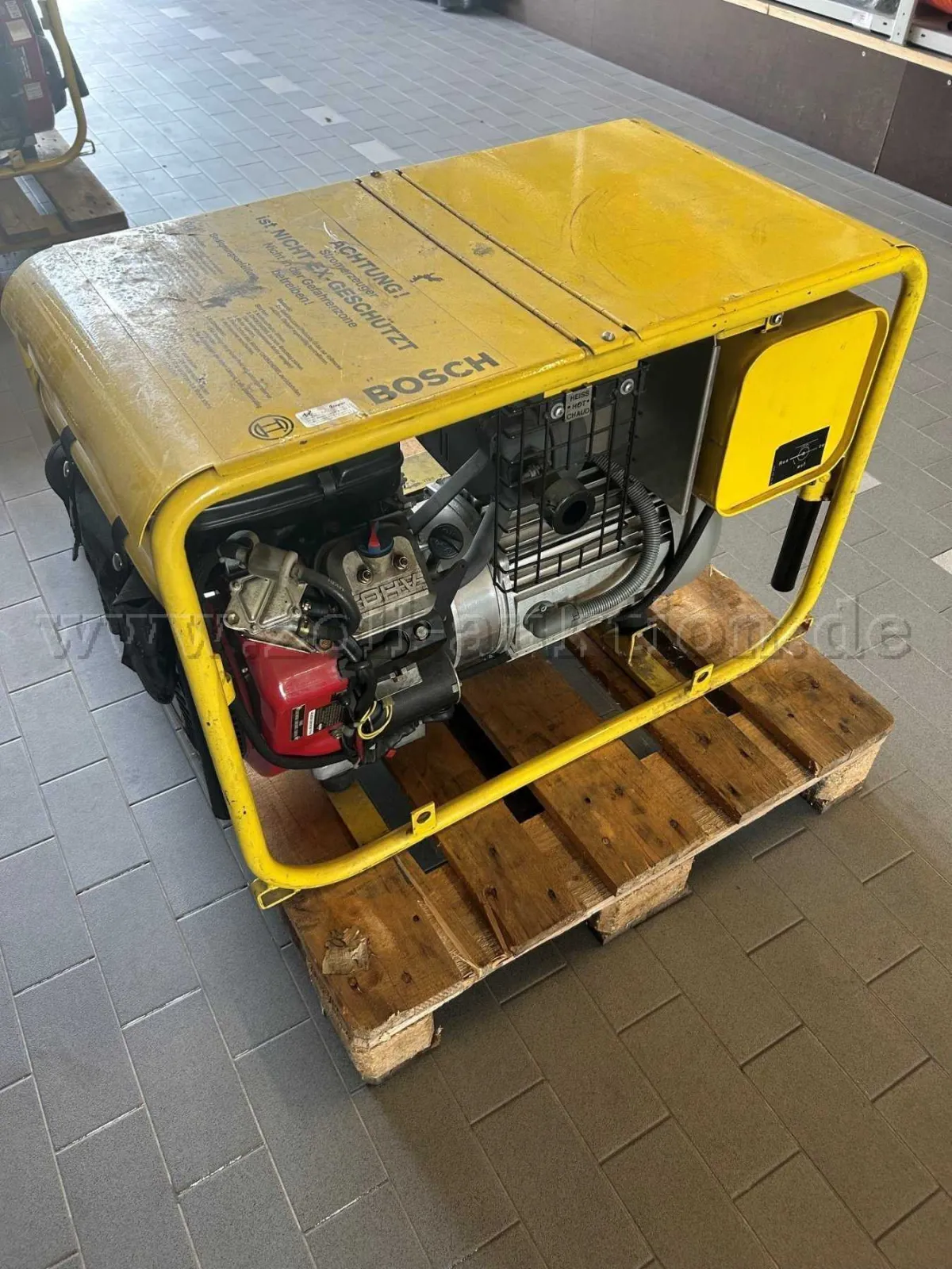 1 Bosch DIN generátor, BSKA 8E, 8 kVA