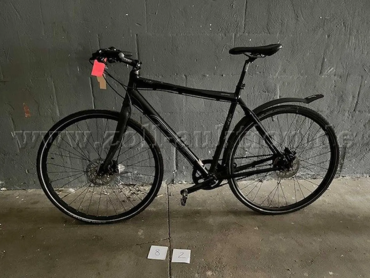 5 vélos de différents fabricants et tailles