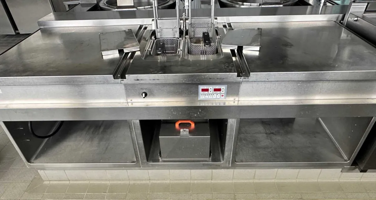 1 Profi-Elektro-Fritteuse MKN Optima 850 (Modell: London II)