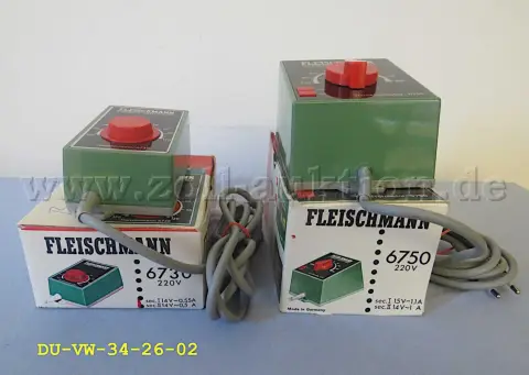 2 Fleischmann transformatoren 6730 en 6750