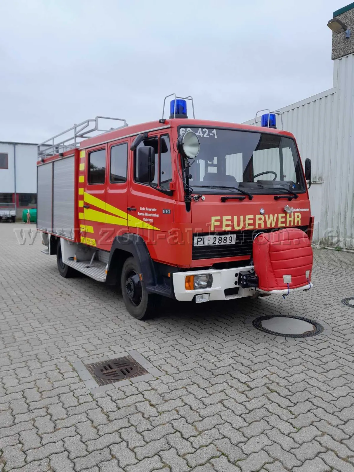 1 Mercedes-Benz MB 814 LF8 mit Schlingmann Aufbau