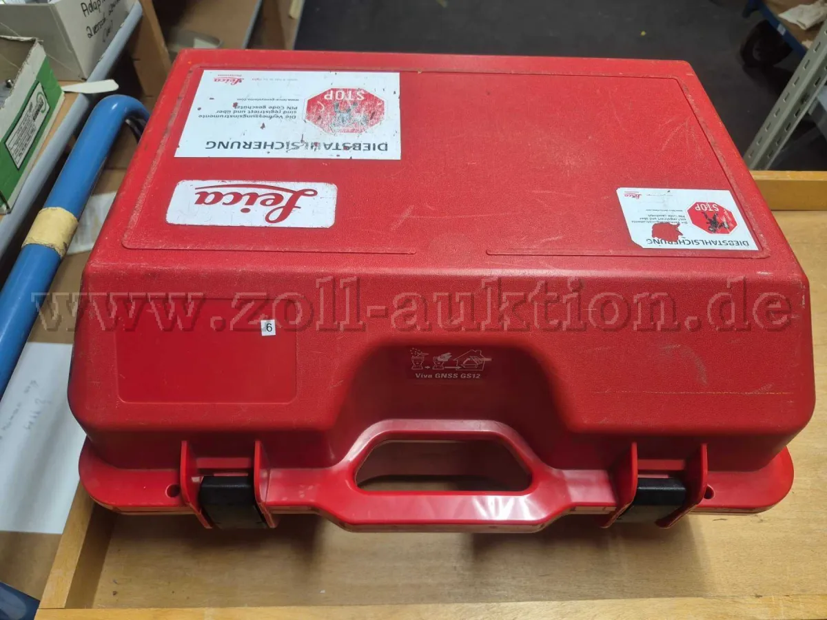 1 GNSS-ontvanger GS12 GNSS smart antenne en GNSS-controller CS15 3.5G DEFECT