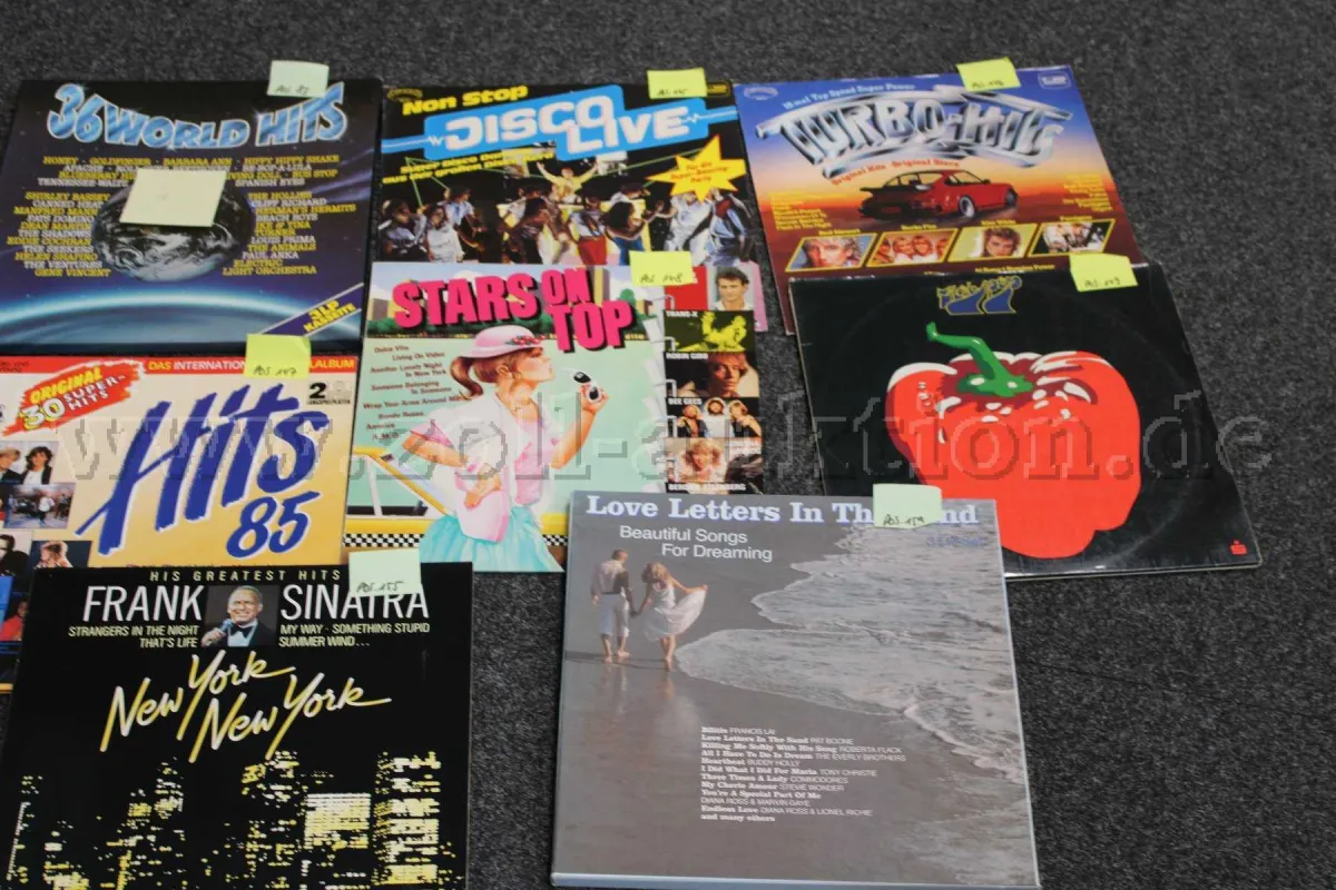 1 Konvolut mit 8 Schallplatten