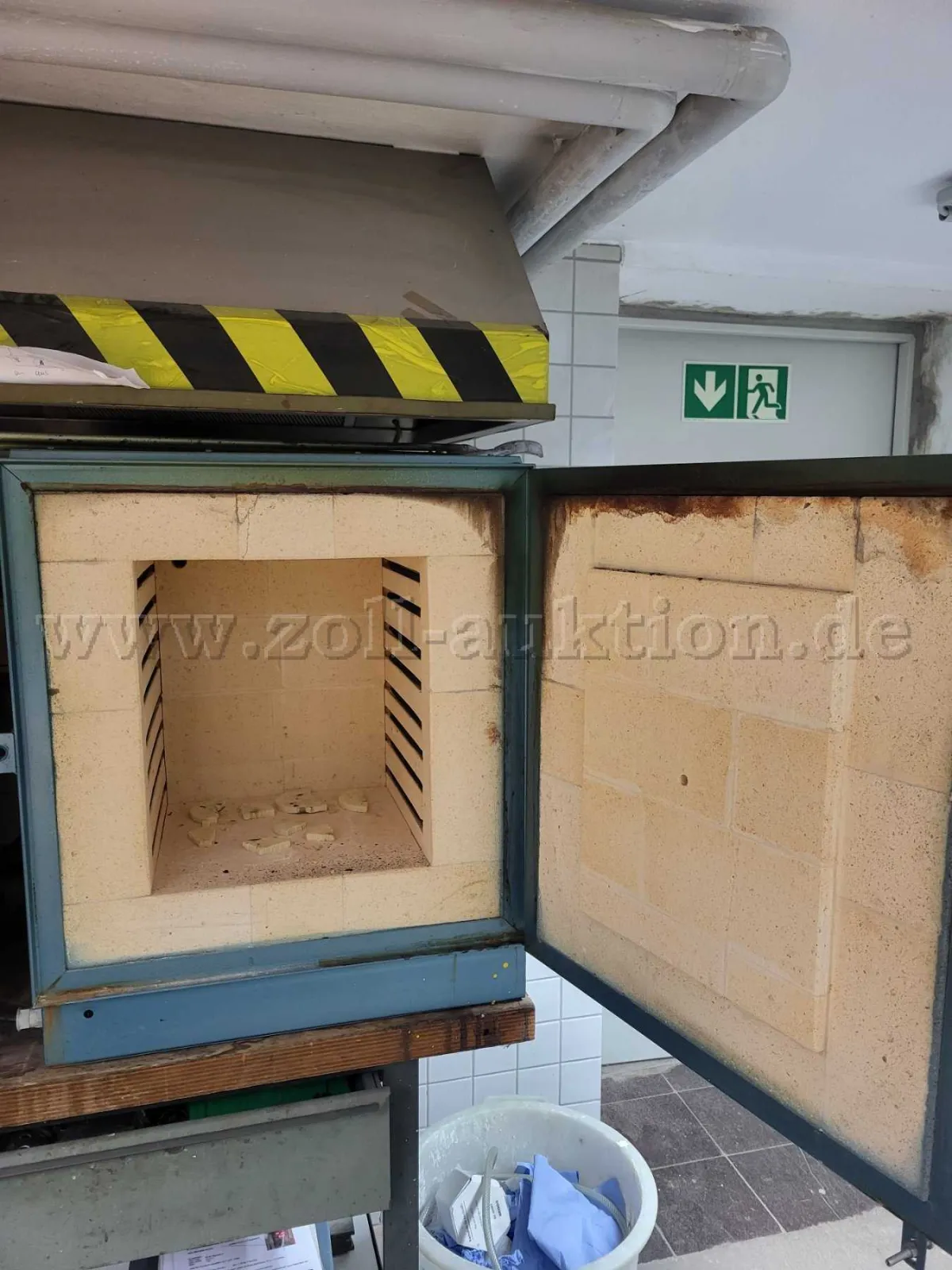 1 four de cuisson EFCO avec régulateur EFCO Therm V