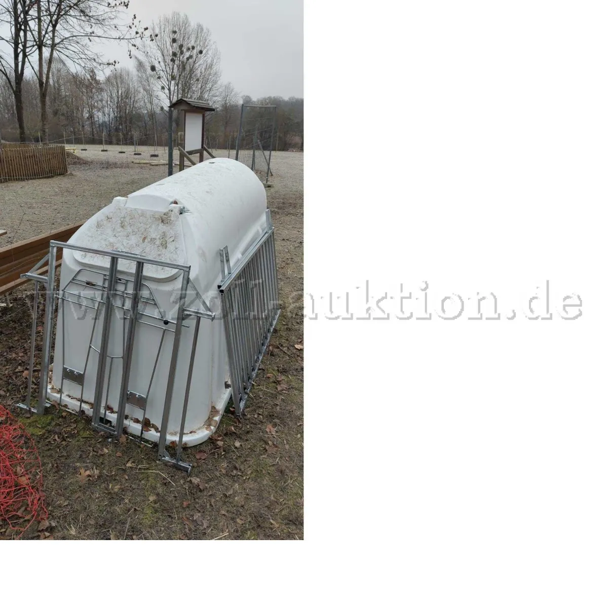 1 Kerbl CalfHause PE UV+ kalf-iglo met zware omheining