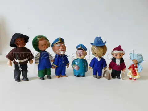 7 Figuren, DDR, gebraucht, für Sammler/ zur Dekoration