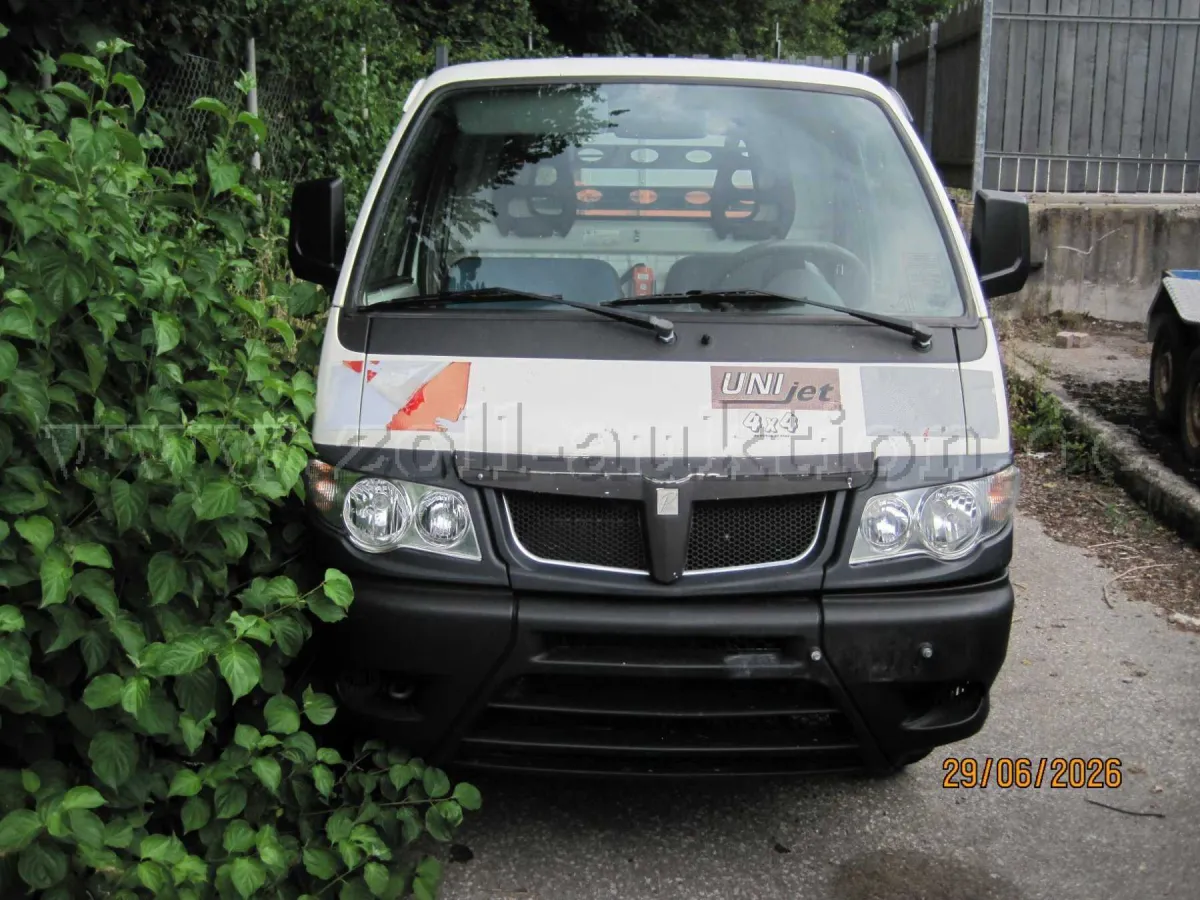 1 Piaggio Pfau 4x4 all-wheel rear tipper