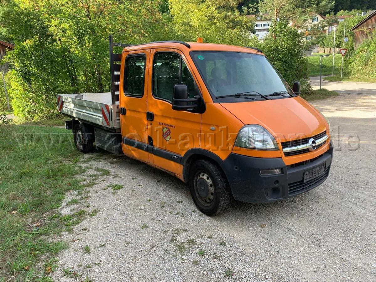 1 Opel Movano Doppelkabine Pritschenwagen