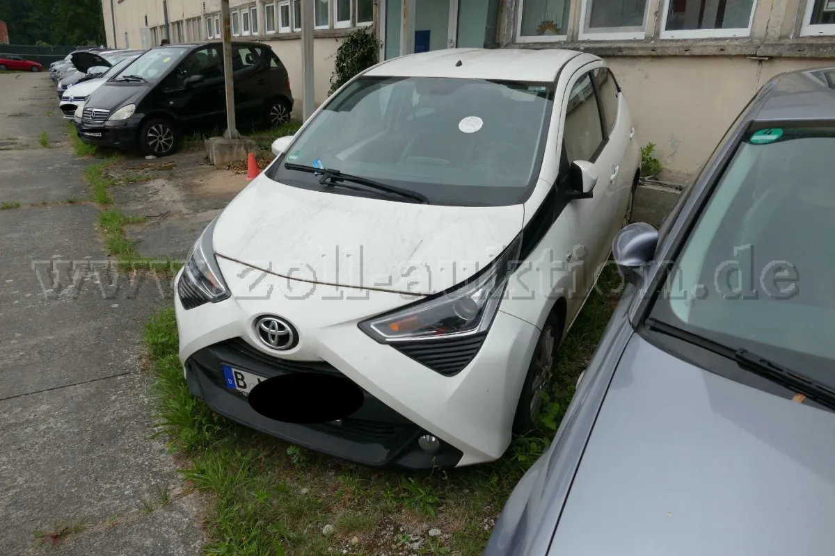 1 Toyota Aygo