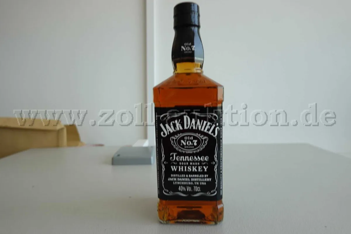 1 láhev whiskey Jack Daniel's, 0,7 litru 40 % obj.