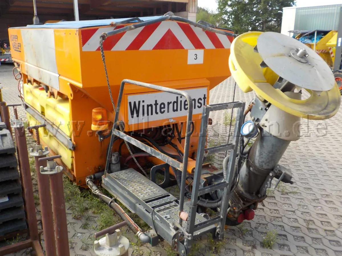 1 strooier Küpper Weisser type STASN