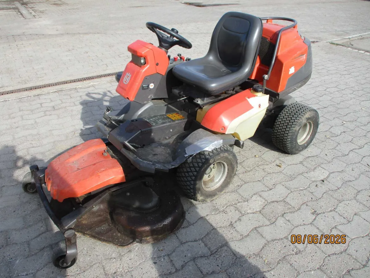 Tondeuse autoportée Husqvarna P 524, véhicule pour bricoleur
