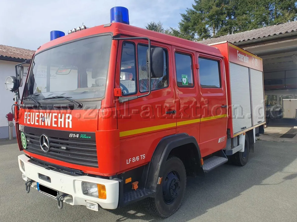 1 hasičské vozidlo Mercedes-Benz LF 8/6 Diesel 814 F