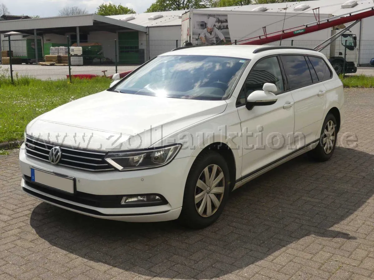 1 VW Passat Variant 2.0 TDI 4Motion - BD16-4588