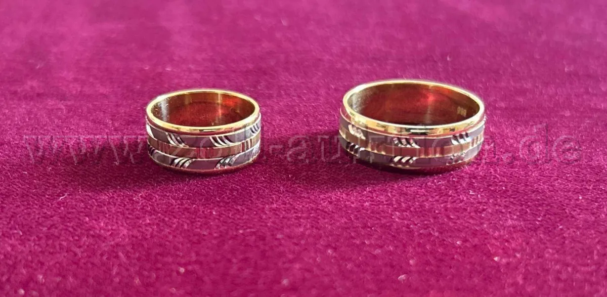 1 set ringen van 585 goud