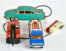 3 DDR voertuigen, Tatra e.a.