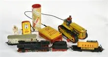 Shell lot, Arnold, pomp, pompbediende, loc met Shell-wagon en andere