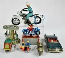 Jouets en tôle Paya et autres