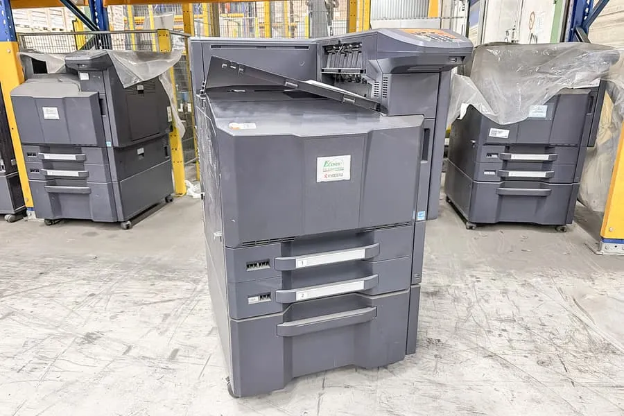 Station d'impression Kyocera Ecosys FS-C8650DN, défectueuse