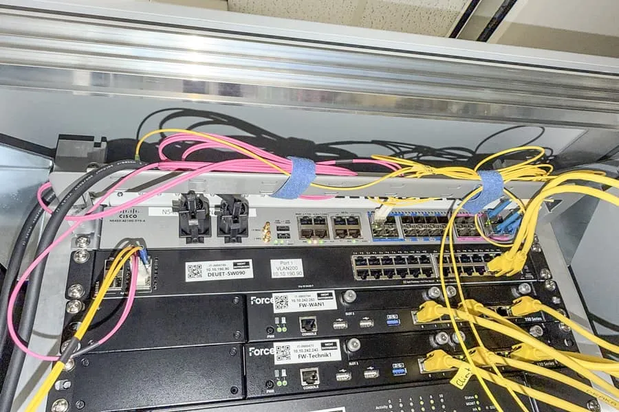 Switch Cisco N540X-8Z16G-SYS-A
