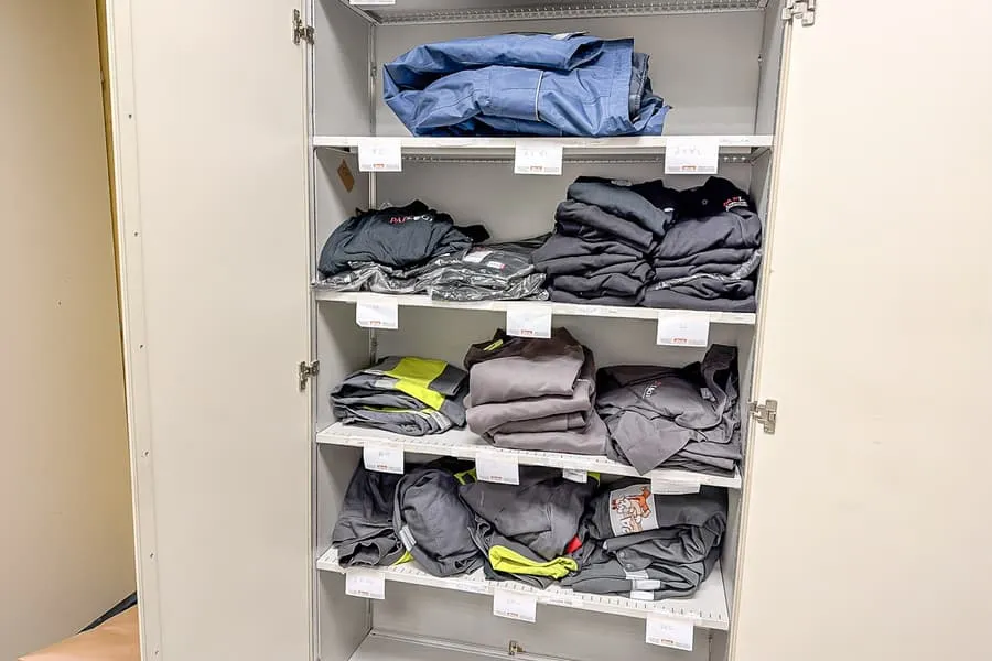 Lot of printed work clothing