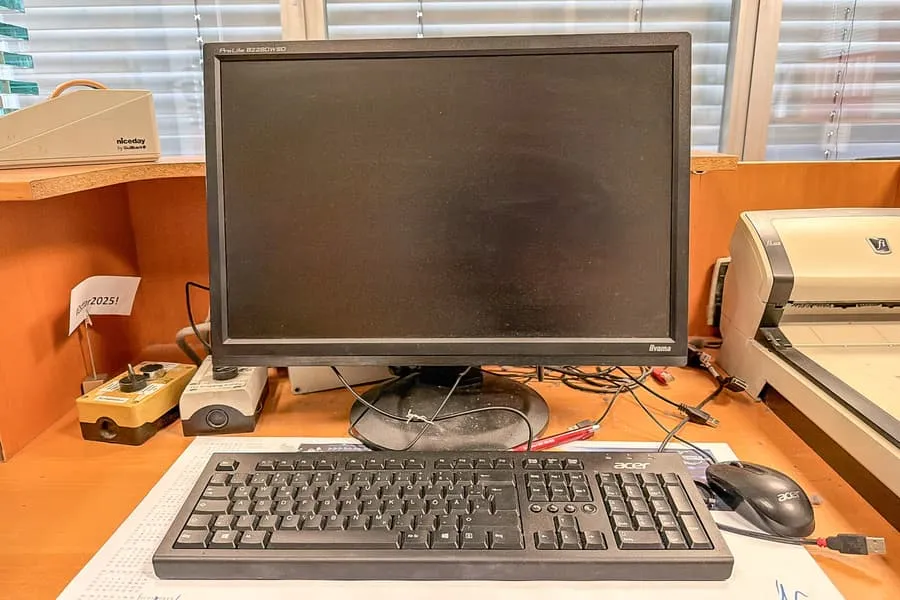 Monitor