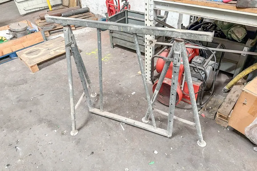 Metalen werkbank