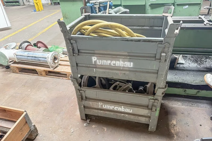 2 транспортных ящика