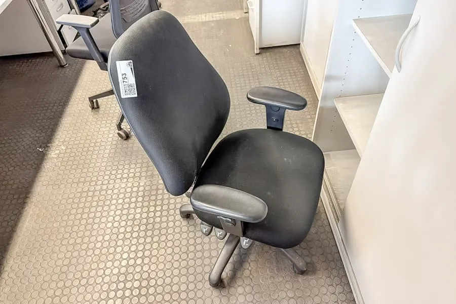 Office swivel chair