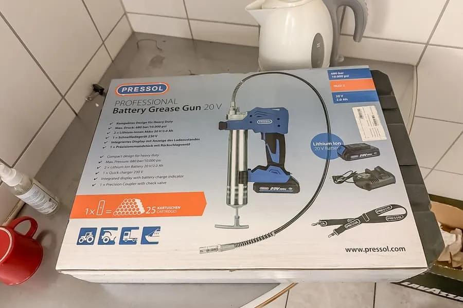 Akku Fettpresse