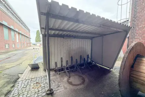Überdachter Fahrradabstellplatz